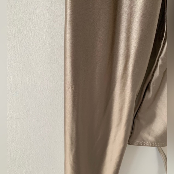 GOLDSIGN Square Neck Metallic Nude Thong Bodysuit - Picture 9 of 13